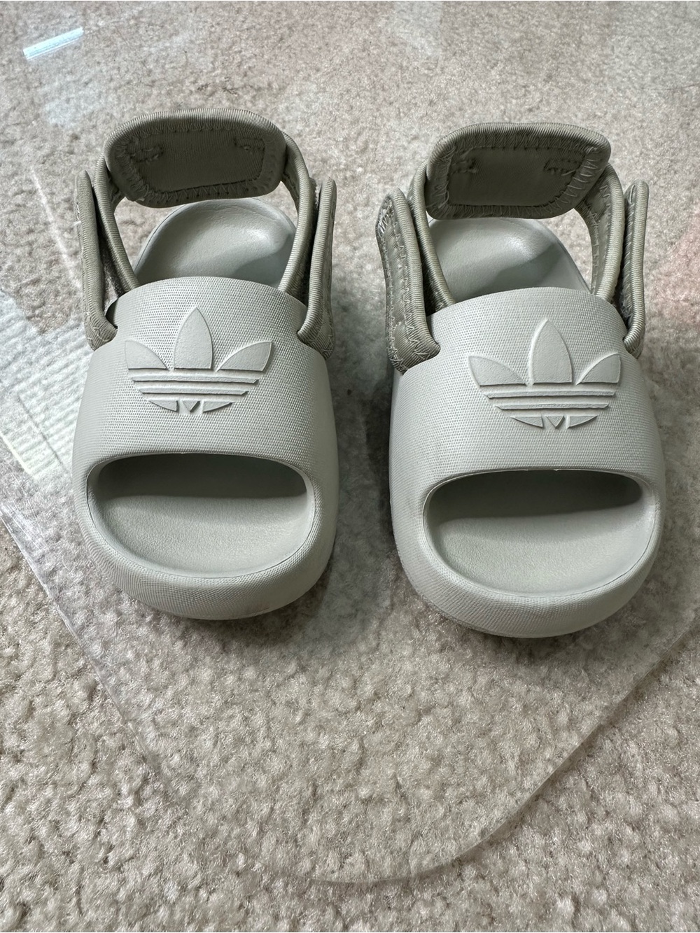 ADIDAS ADIFOM ADILETTE PUTTY GREY SLIDES TODDLER UNISEX SZ 6